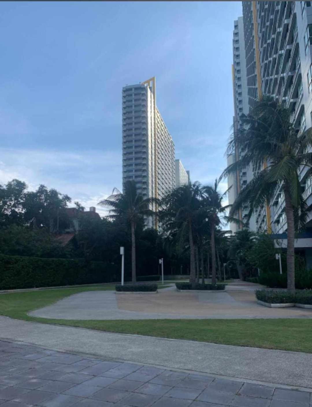 2 ห้องนอน 2 ห้องน้ำ Seaview Jomtien ชั้น18 Lägenhet Exteriör bild
